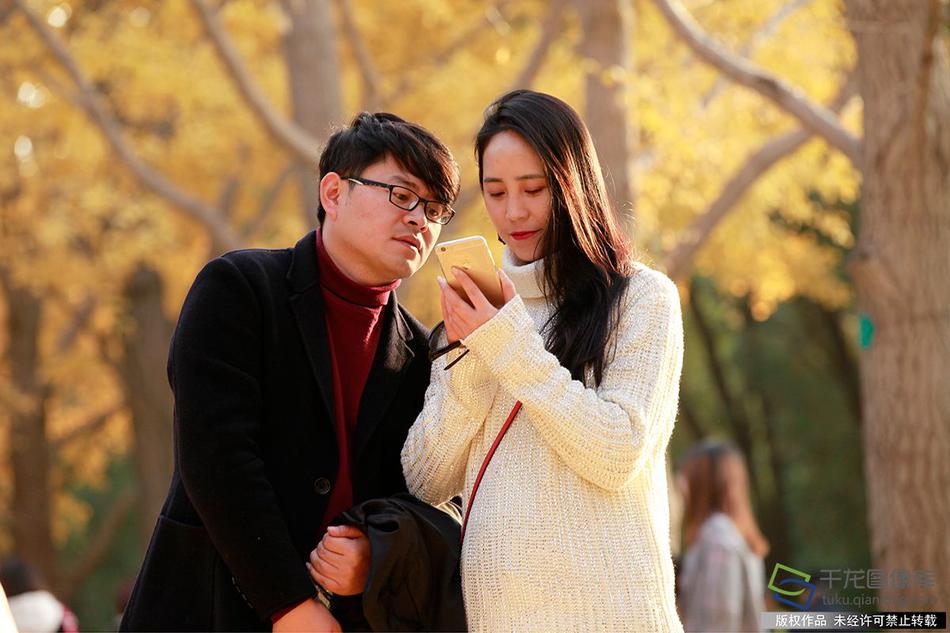 王金平狂跑摊不怕累:有烧香有保佑 有跑就有行气_挂机宝原生IP
