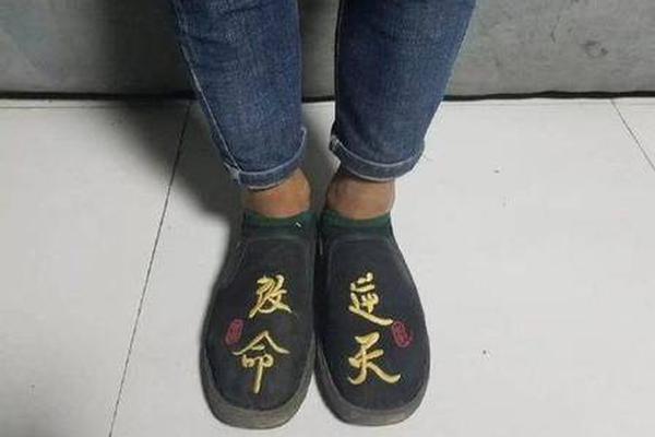采用TNGA 全新雷凌抢先拍