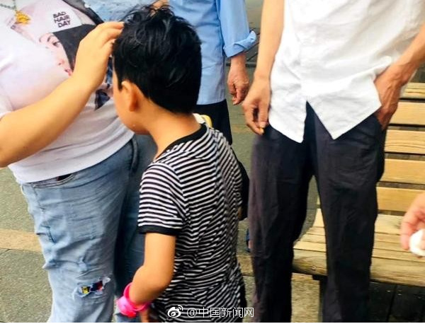摩托车为消防车开道被扣9分?北京交警称其另有违法_9929视频会议