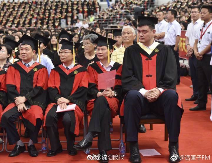 专访荣耀总裁：从互联网品牌全面转型为全渠道品牌