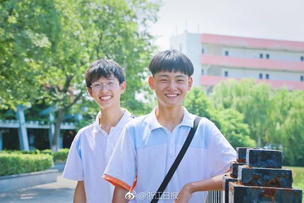 焚烧圆明园的除英军还有这些"家贼"_社交云服务器