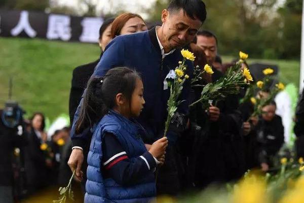 2019第1季度中国游戏产业报告_CN2服务器对比
