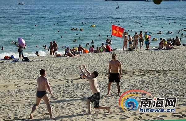 又见“股神”巴菲特:中国投资人酒会火热报名中_9929速度测试
