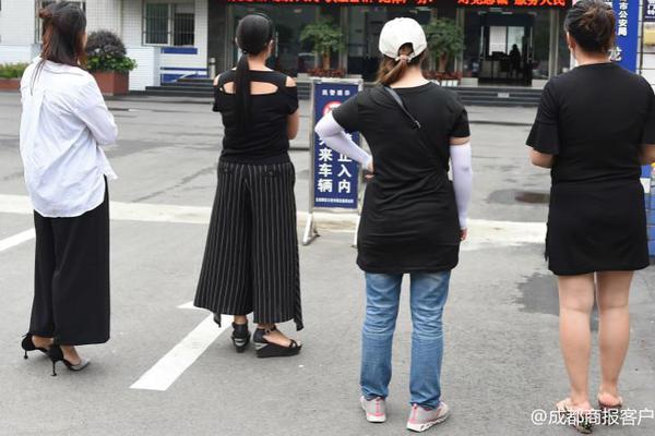 韩寒谈与吴京沈腾一起反盗版：我们是受害者联盟_重庆云服务器