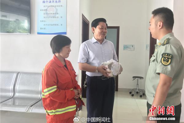 载誉归国刘国梁赞队员_云服务器解决方案