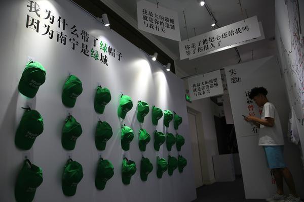 不是吹牛，我在公安局开的“网店”买到了橡皮艇