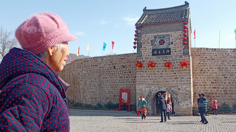 鲁政委等：如何理解央行的利率“舒适区”_云服务器新用户优惠