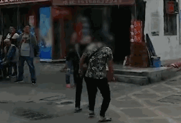 美破天际!宏远外籍啦啦队美女火了 颜值身材满分_9929低价VPS