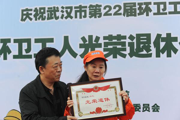 社交圈：抛开裁判问题 火箭G1是否比勇士更出色？_国内vps