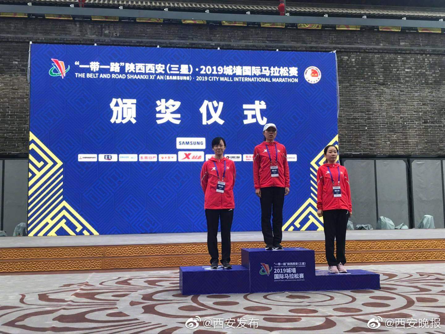第五套人民币发布 5毛变银色