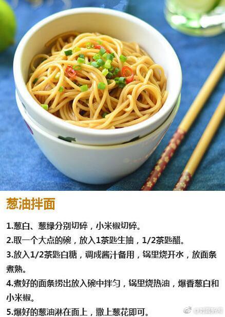 苗族女孩一件衣服值万元，大街上如同行走的炫富现场_CN2服务器免备案