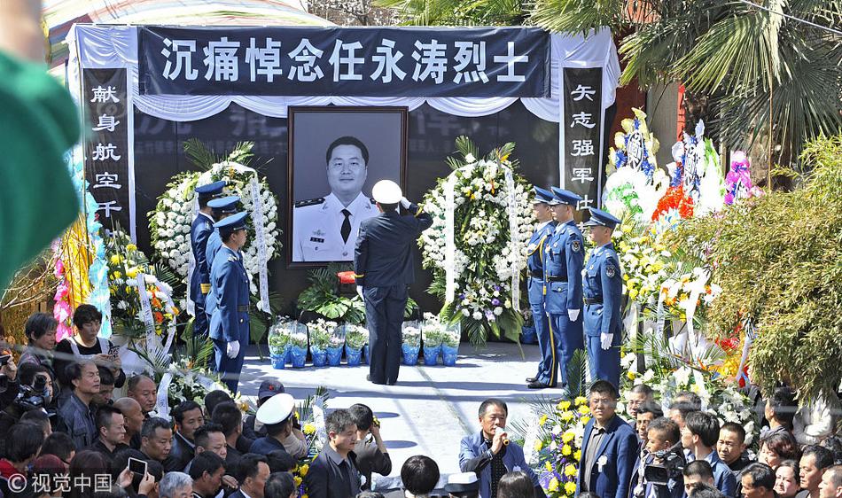 弑母案吴谢宇曾到酒吧当男模 疑似其陪酒视频曝光_K8s云服务器