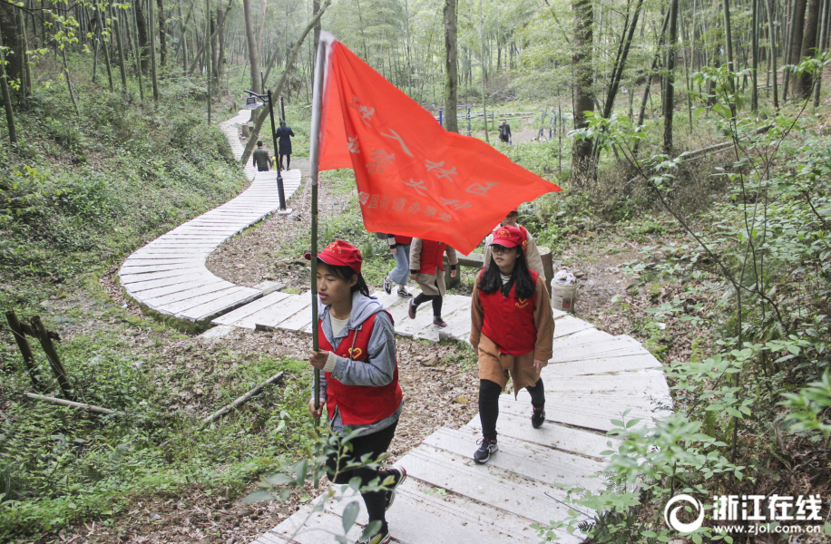 中国大学综合实力100强_CN2服务器月付