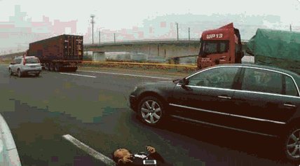 普拉多停产不要慌！这些车型13万起，硬派又拉风！_9929 KVM虚拟化