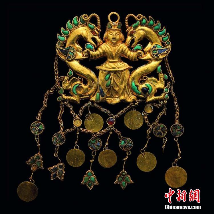 国民初恋颜？她这是要复制沈月的走红奇迹了？_云手机多开