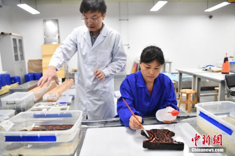 为中国7000万同志正名和服务_挂机宝逍遥模拟器