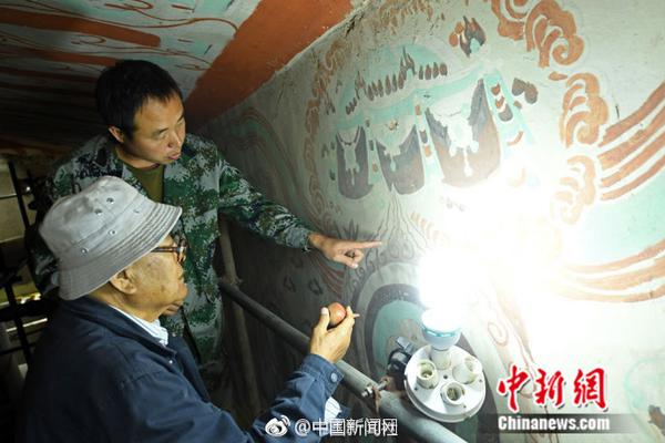 毛坦厂中学旁两居室年租金3万_云电脑降配