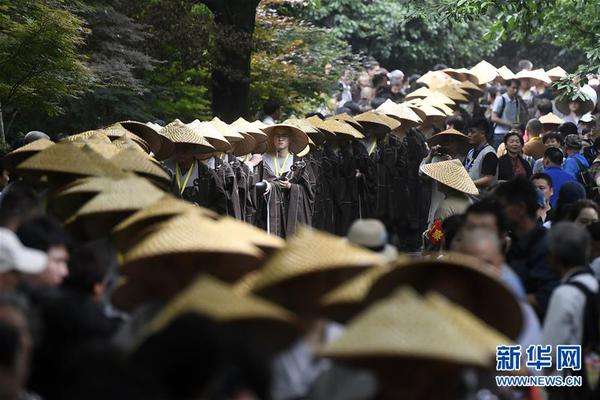 拉卡拉上市:雷军首次天使投资狂赚900倍_CN2服务器原生IP