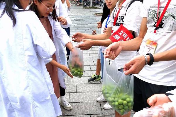连媒：一方中场差国安一个档次 U23条款是一方硬伤