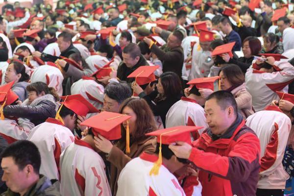 俄官员:IS等组织组建黑客部队 世界面临威胁