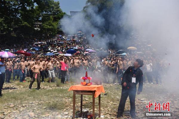 2.0T带四驱，这奥迪又降2万，人称平价小A7，终于火了！