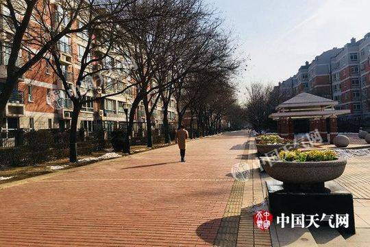 女局长发飙质问发言群众“你住哪”！跋扈官威从何而来？_9929精品网