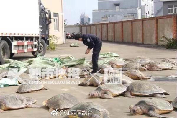 周杰伦晒与儿子女儿合影_深度学习服务器