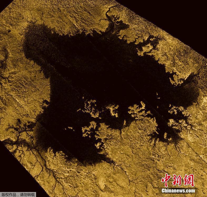 200辆爱心大巴送万人回家_9929独享带宽