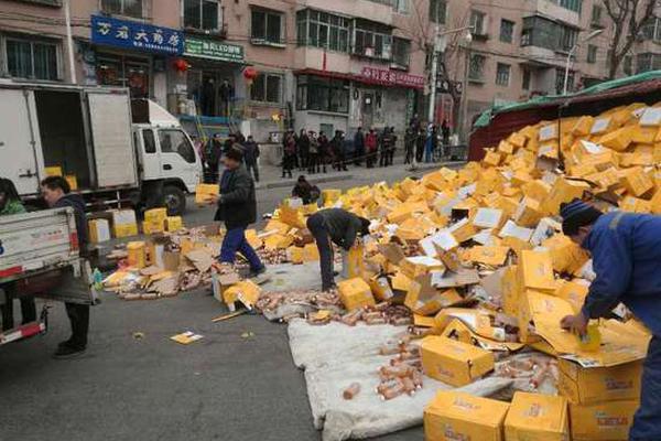 海上阅兵俄军舰悉数登场 最大最先进的全来了_云电脑挂机刷资源